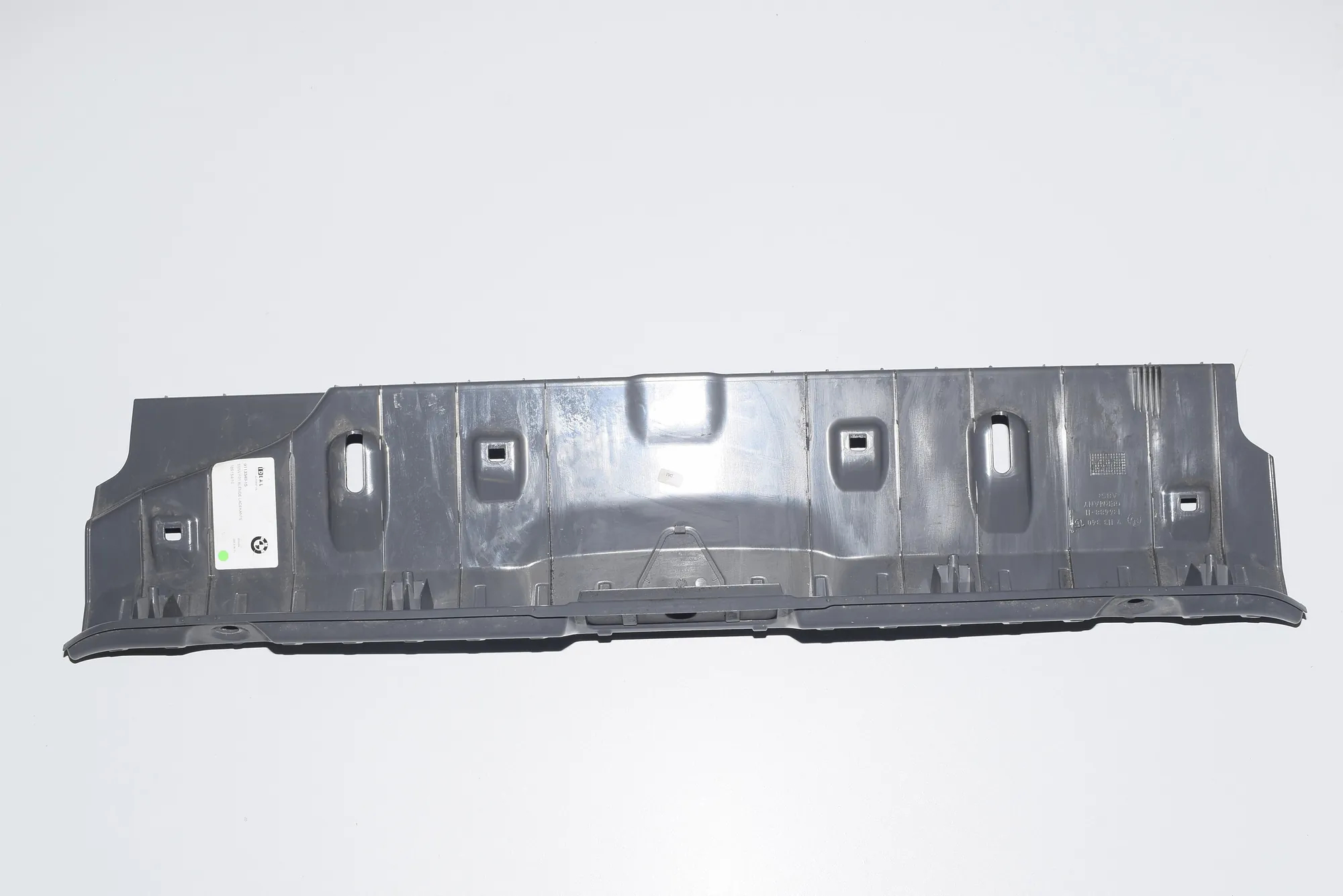 Trunk Boot Lock Trim – OEM 9113340 · BMW 7 (F01, F02) 750 d xDrive 2013 – 3
