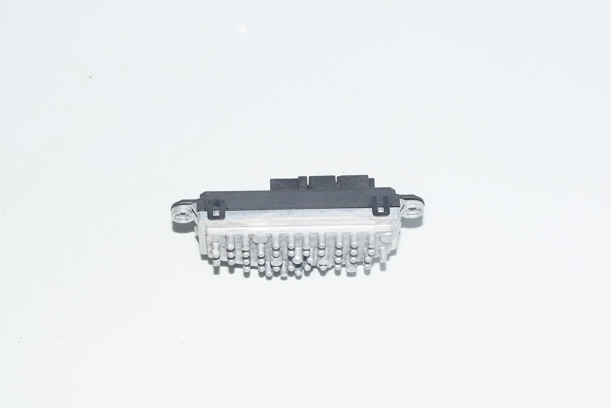 Interior Heater Resistor – OEM 9276112 · BMW 3 (F30, F80) BMW 3 (F30, F80) – 2