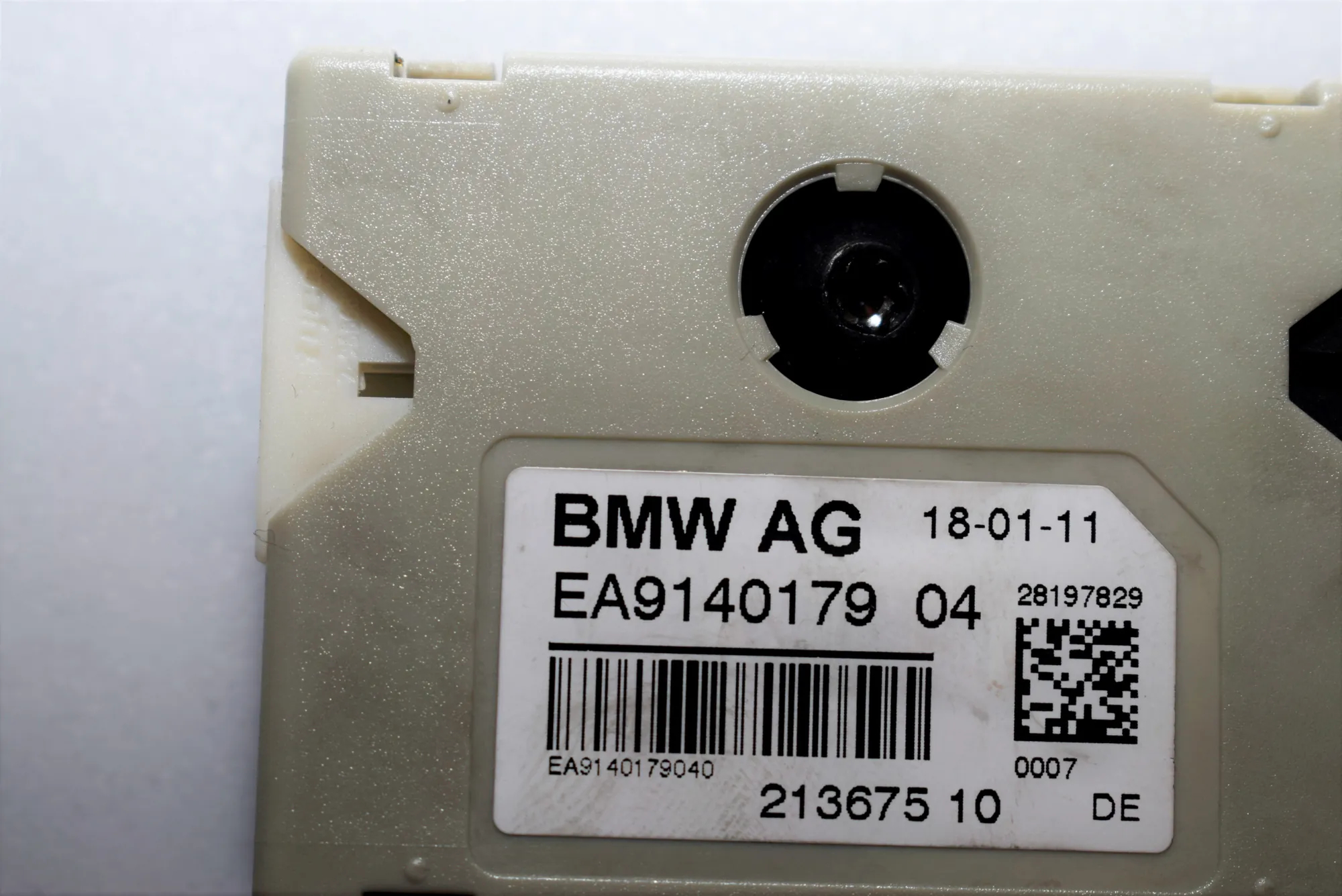 Antenna Amplifier – OEM 9140179 · BMW 7 (F01, F02) 730 d 2011 – 6