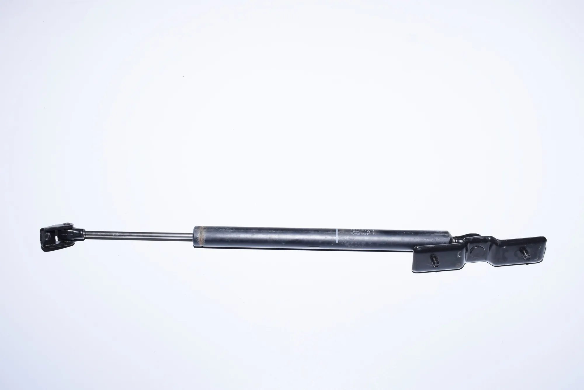 Front Left Door Hinge – OEM 7177615 · BMW 7 (F01, F02) 730 d 2011 – 4