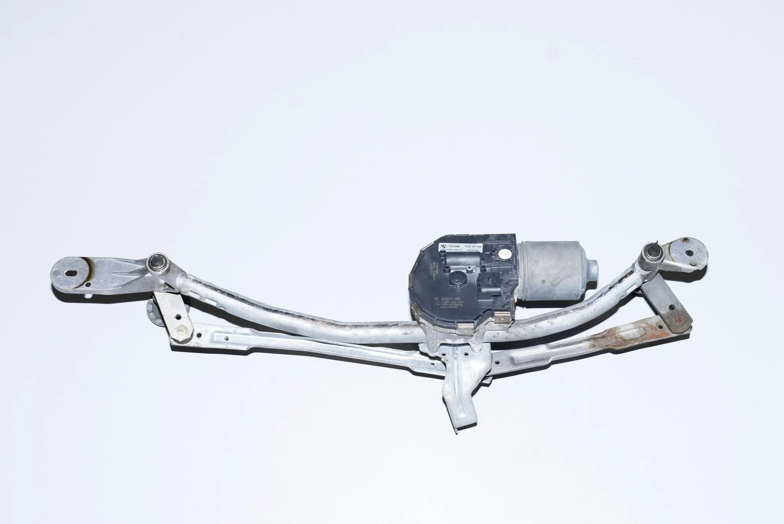 Front Windshield Wiper Mechanism – OEM 7272452 · BMW 7 7 (F01, F02) (2008 - 2015) 730 d (2008 - 2012, 3.0 L, 180 kW) 2011