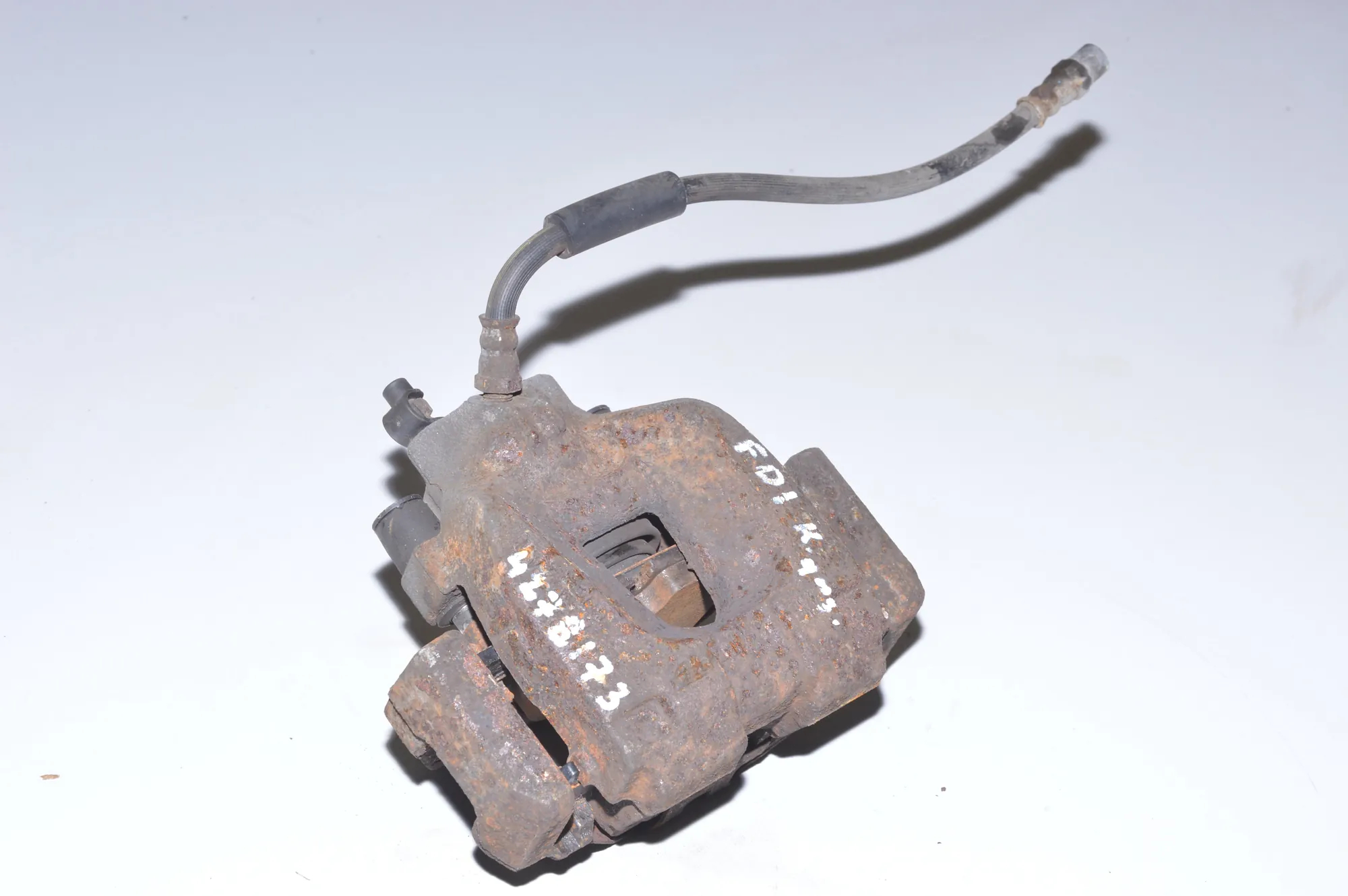 Rear Left Brake Caliper · BMW 7 (F01, F02) 730 d 2011 – 4