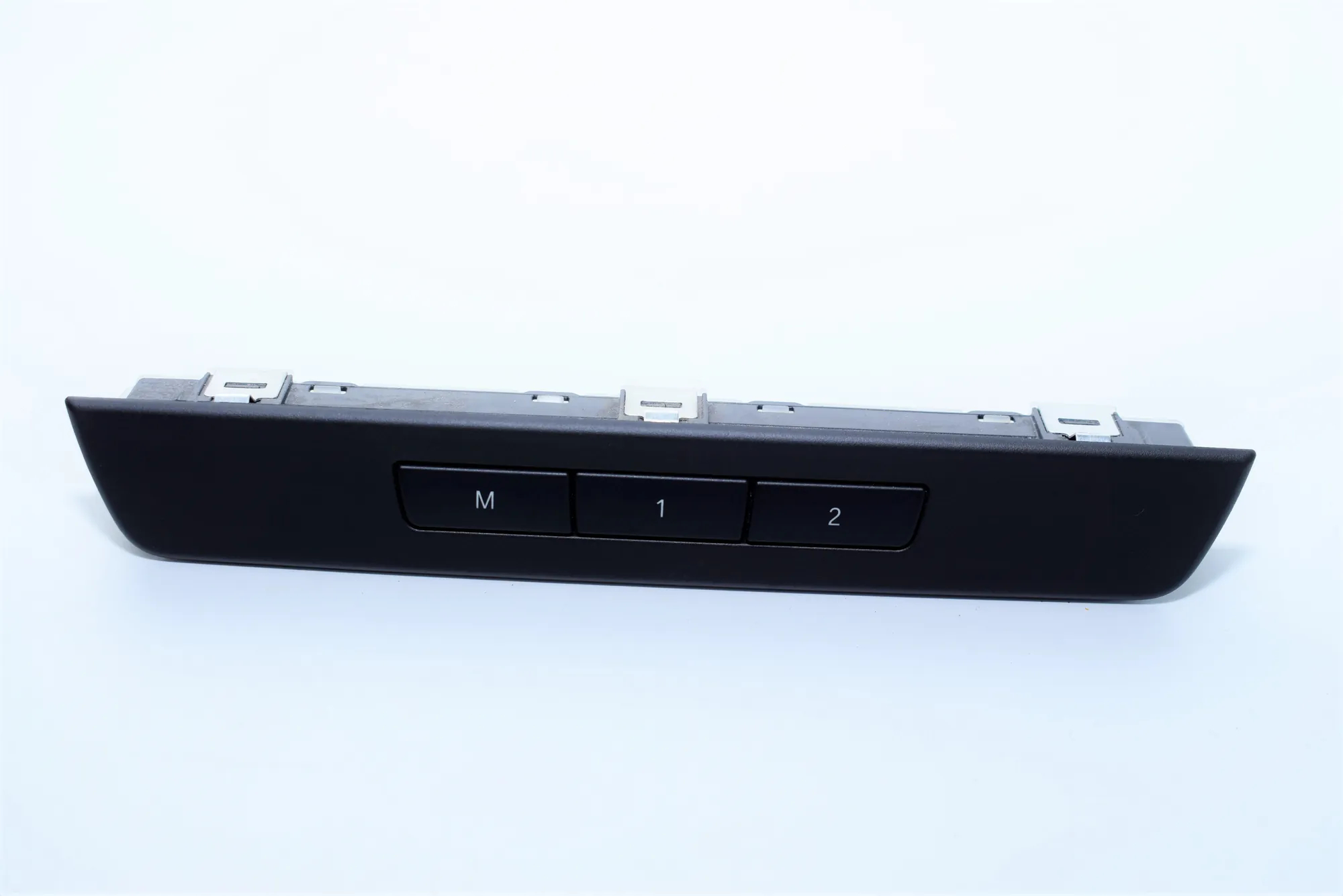 Front Left Seat Control Unit – OEM 9215753 · BMW 7 (F01, F02) 730 d 2011