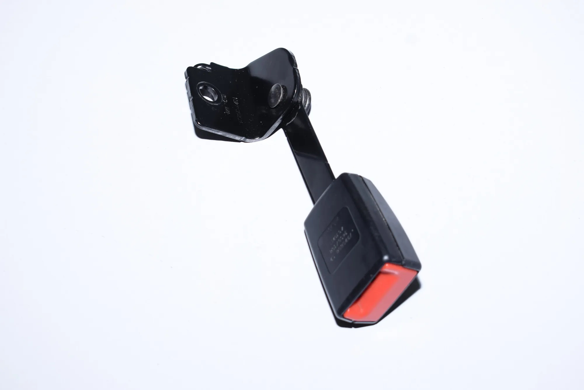 Rear Right Seat Buckle – OEM 7220858 · BMW 7 (F01, F02) 730 d 2011