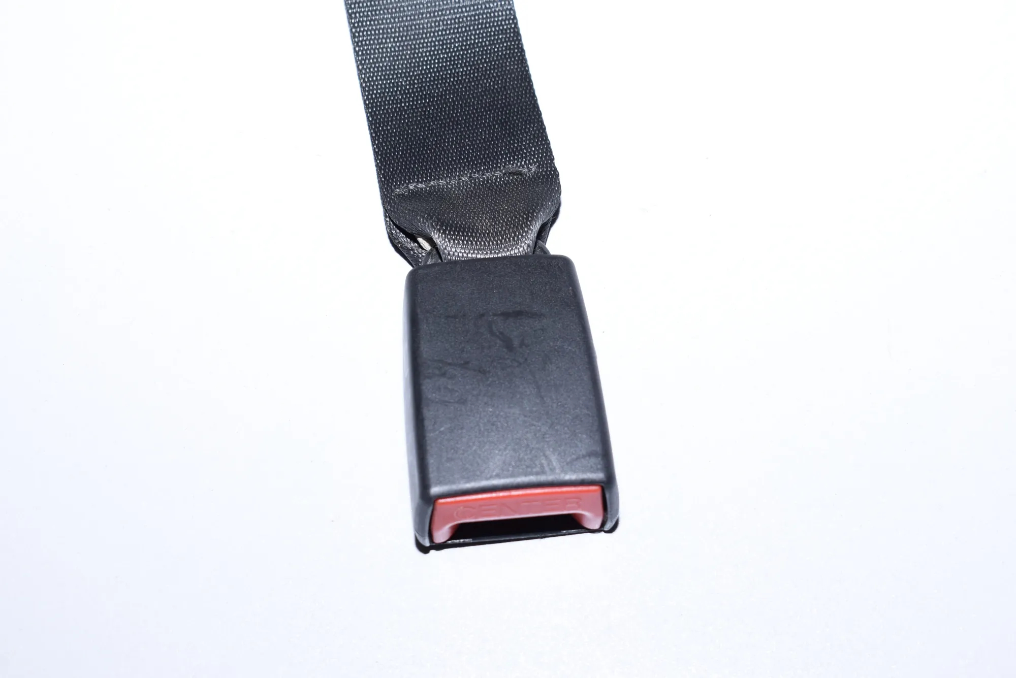Rear Middle Seat Buckle – OEM 7269508 · BMW 7 (F01, F02) 730 d 2011 – 2