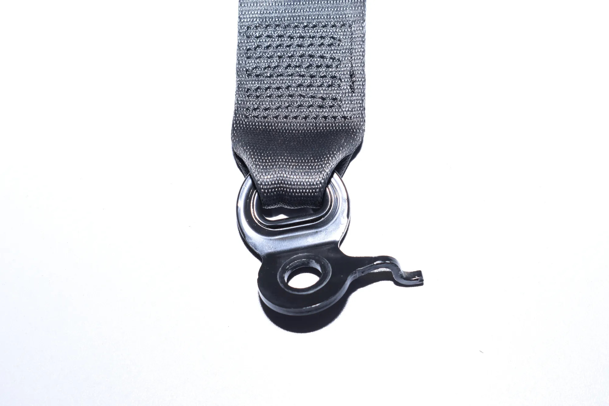 Rear Middle Seat Buckle – OEM 7269508 · BMW 7 (F01, F02) 730 d 2011 – 3