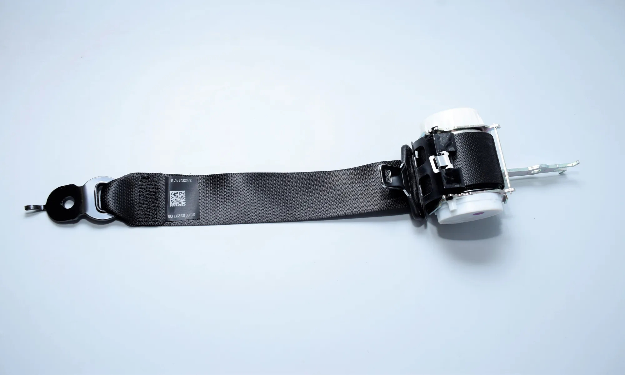 Rear Right Seatbelt – OEM 9163237 · BMW 7 (F01, F02) 730 d 2011 – 3