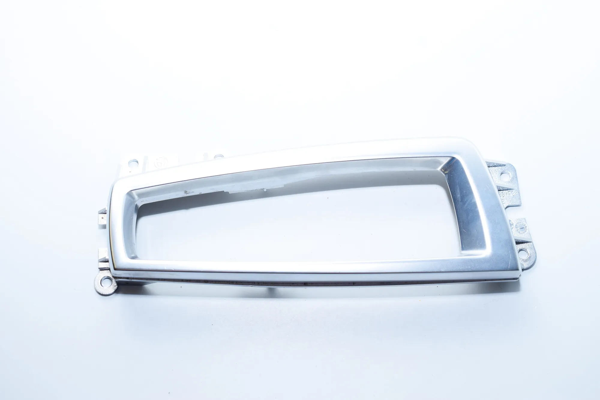 Gear Shifting Level Plastic Trim – OEM 9189065 · BMW 7 (F01, F02) 730 d 2011 – 2