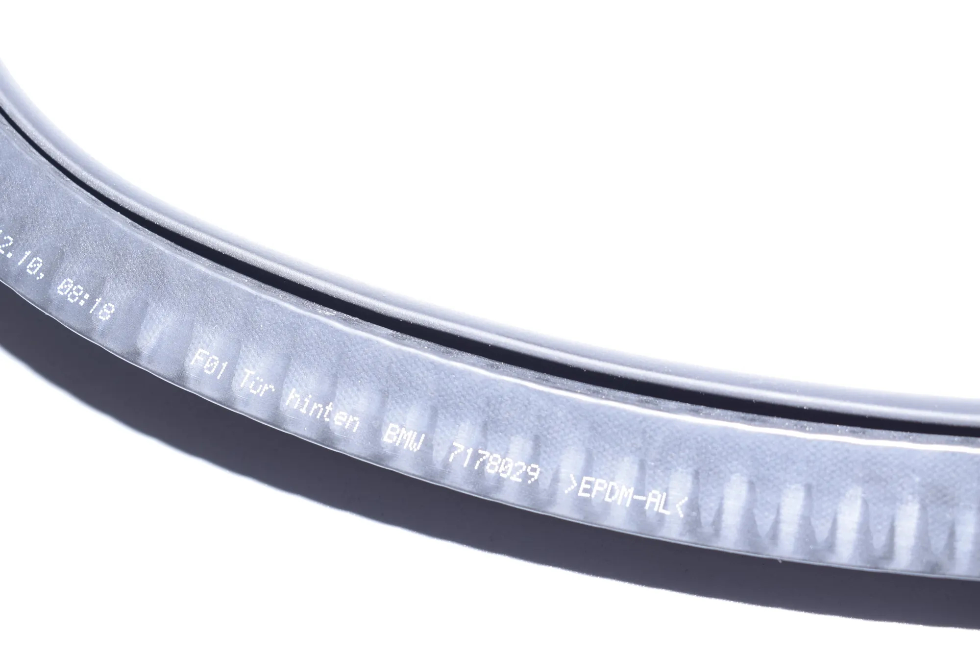 Rear Right Door Seal Rubber – OEM 7178029 · BMW 7 (F01, F02) 730 d 2011 – 5