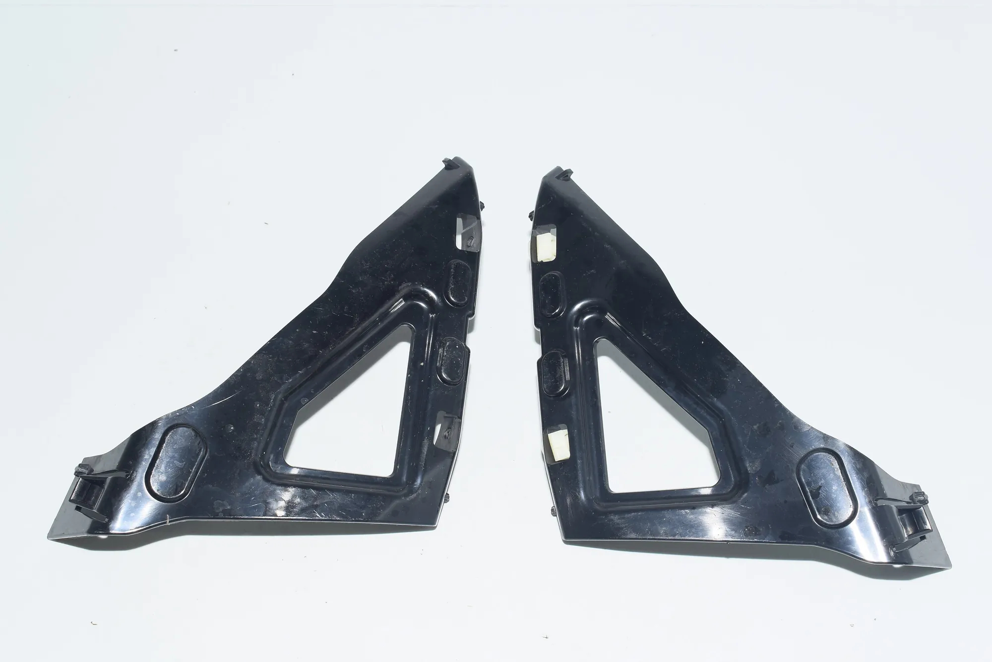 Other Trim Parts – OEM 7357202 · BMW 7 (G11, G12) BMW 7 (G11, G12) M 760 Li xDrive 2016