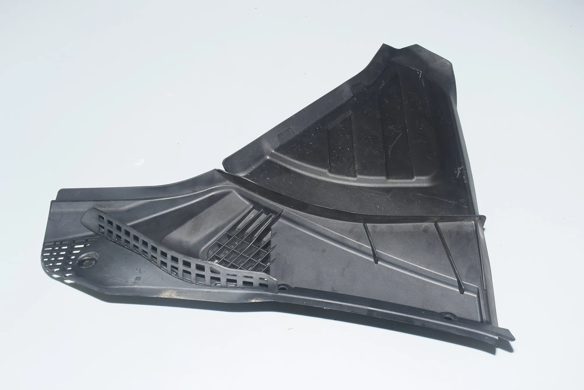 Other Body Parts – OEM 6987601 · BMW 7 (F01, F02) 730 d 2009 – 2