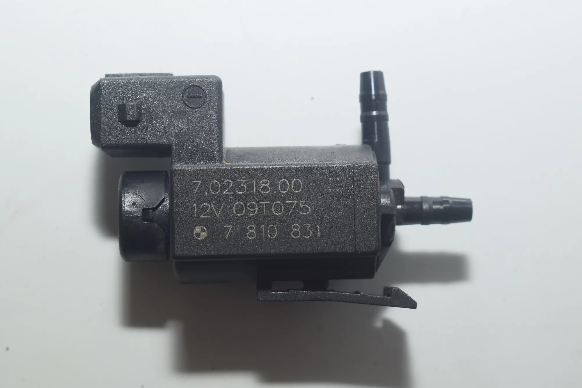 Solenoid Valve – OEM 7810831 · BMW 7 (F01, F02) 730 d 2009 – 5