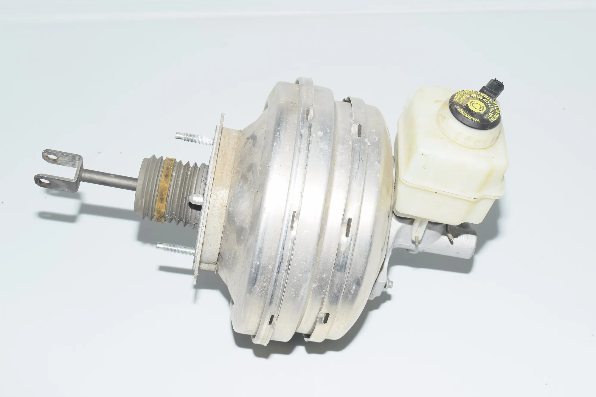 Brake Servo Booster – OEM 6785394 · BMW 7 (F01, F02) 730 d 2009 – 2