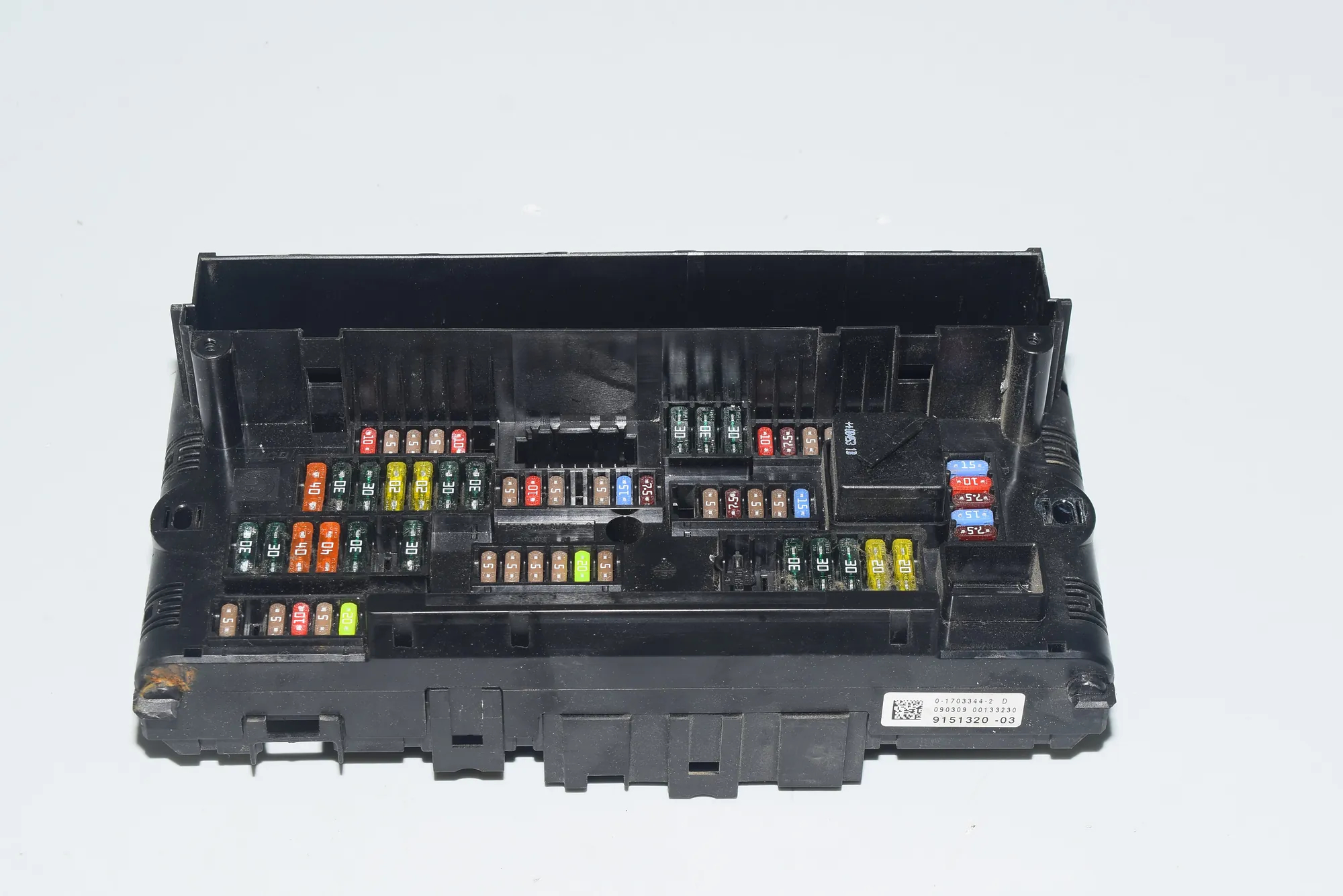 Fuse Box – OEM 9151320 · BMW 7 (F01, F02) 730 d 2009