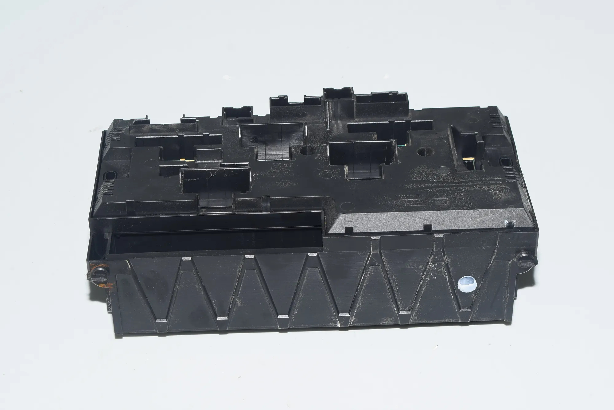 Fuse Box – OEM 9151320 · BMW 7 (F01, F02) 730 d 2009 – 2