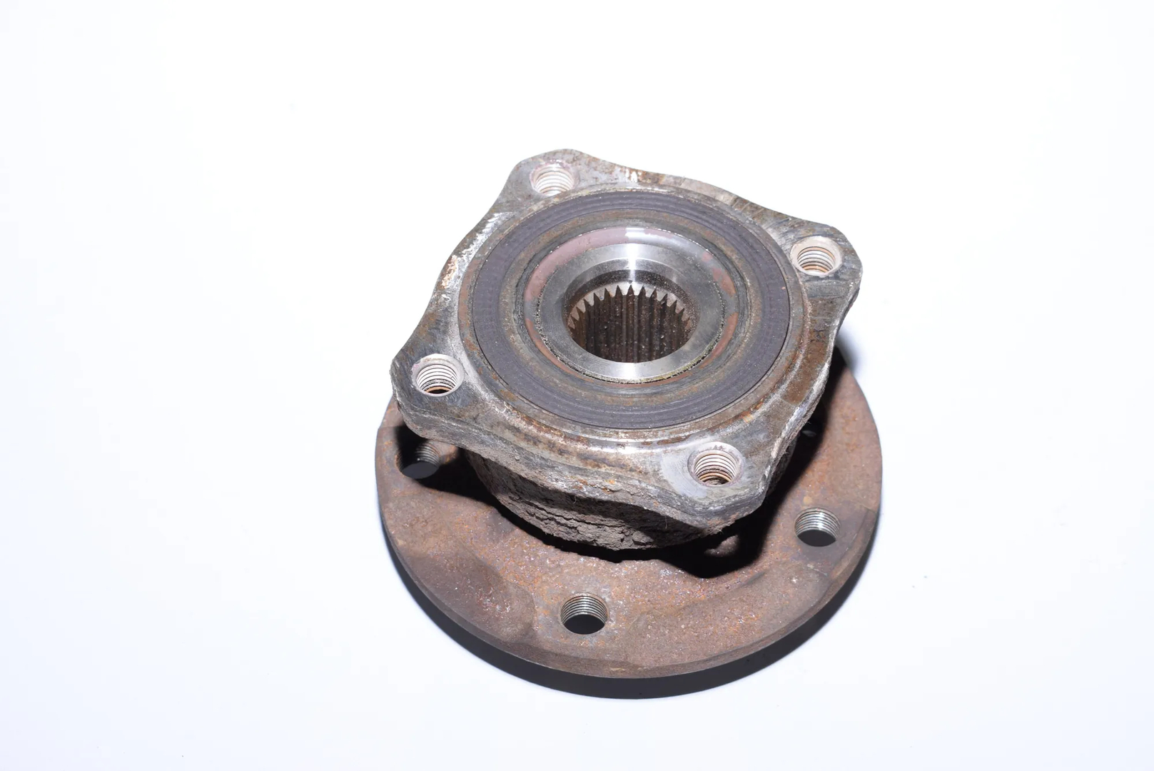 Rear Left Wheel Bearing · BMW 7 7 (F01, F02) (2008 - 2015) 730 d (2008 - 2012, 3.0 L, 180 kW) 2009 – 2