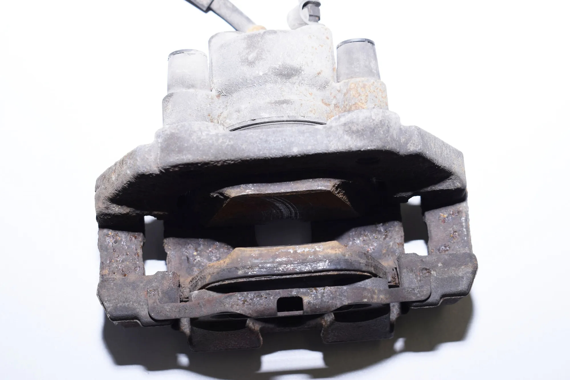 Rear Left Brake Caliper · BMW 7 (F01, F02) 730 d 2009 – 3