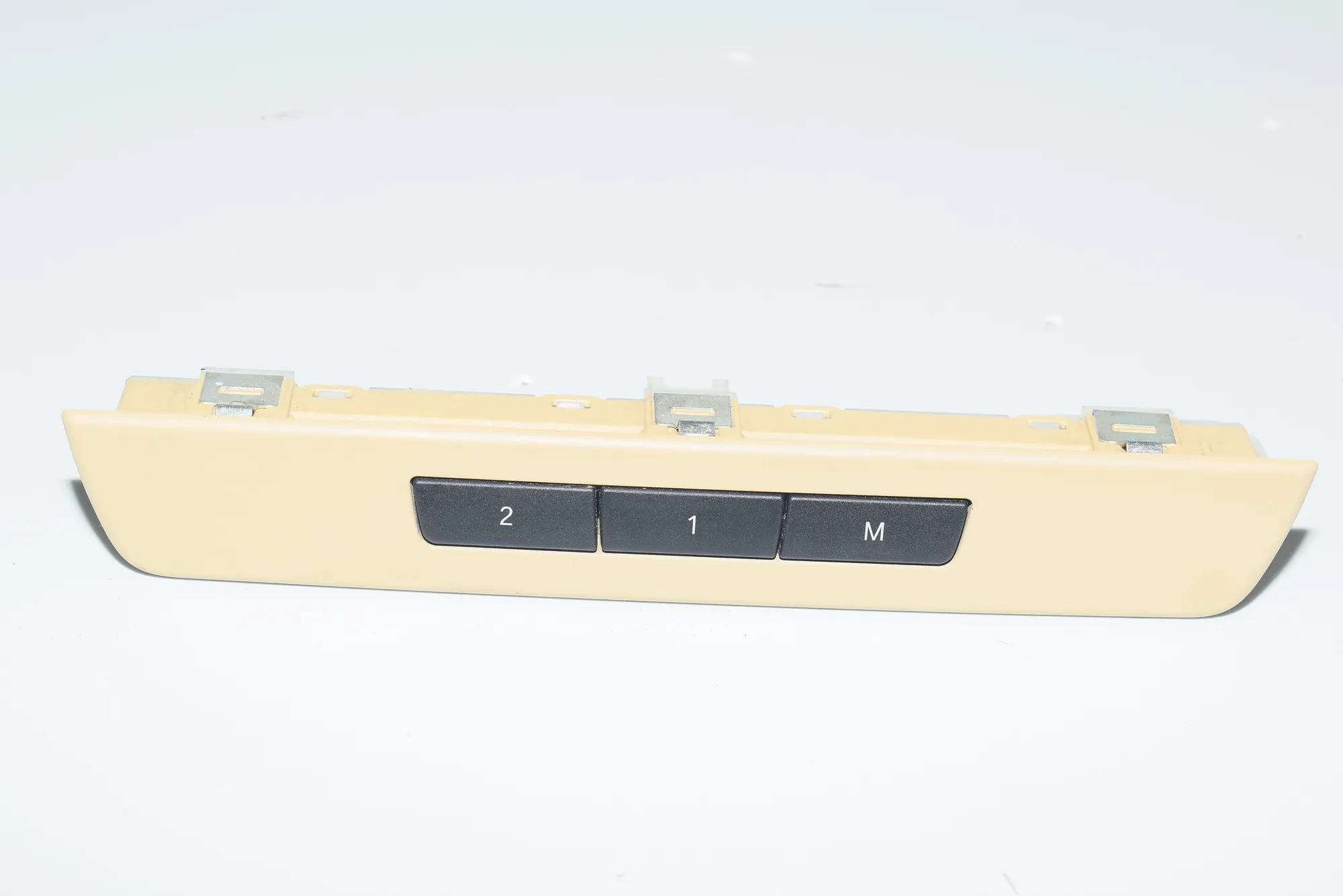 Front Right Seat Control Unit – OEM 9163089 · BMW 7 (F01, F02) 730 d 2009