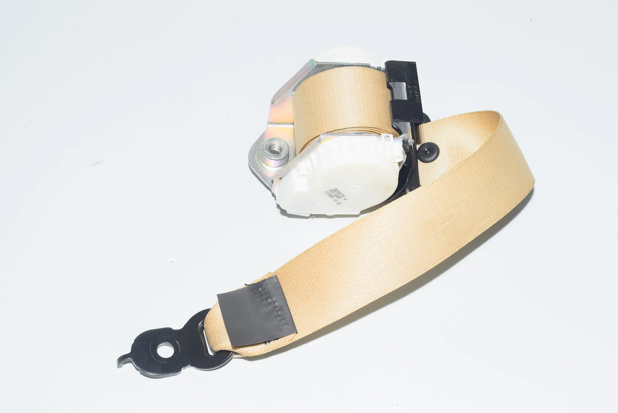 Rear Middle Seatbelt – OEM 9163242 · BMW 7 (F01, F02) 730 d 2009 – 4