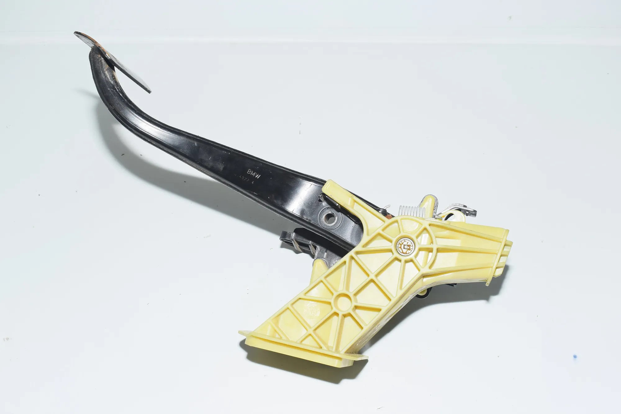 Brake Pedal – OEM 6775368 · BMW 7 (F01, F02) 730 d 2009 – 2