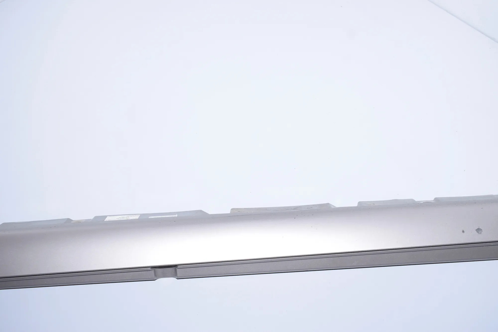 Left Side Plastic Sideskirt Cover – OEM 7207003 · BMW 7 (F01, F02) 730 d 2009 – 5