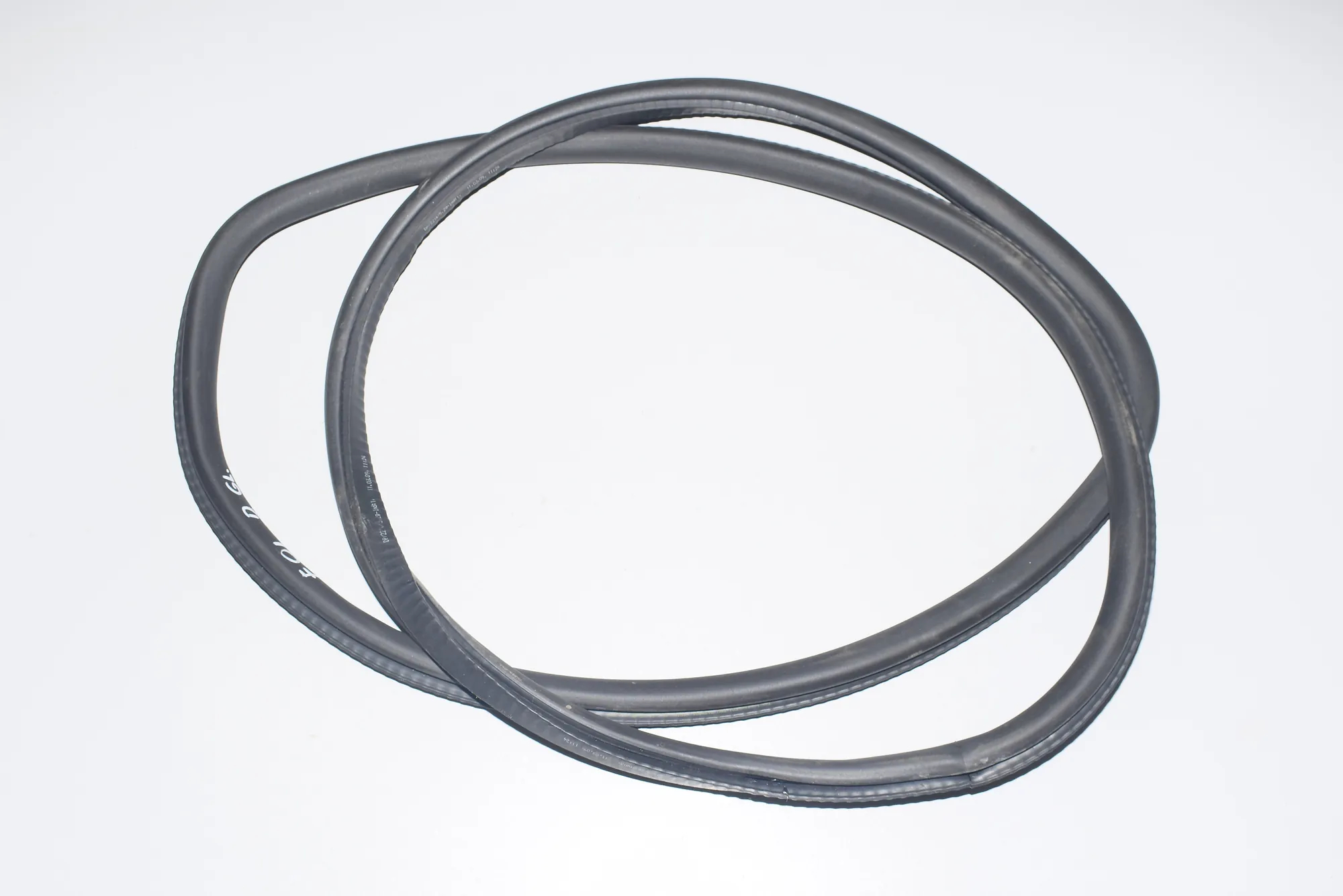Rear Right Door Seal Rubber – OEM 7178029 · BMW 7 (F01, F02) 730 d 2009