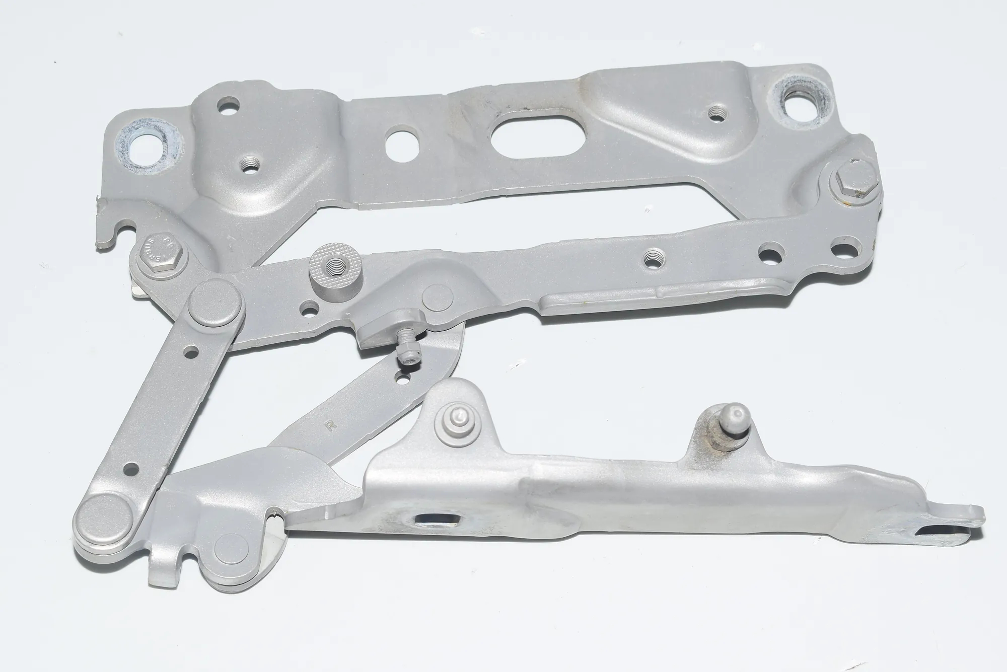 Front Right Bonnet Hinge – OEM 7184190 · BMW 7 (F01, F02) 730 d 2009 – 2