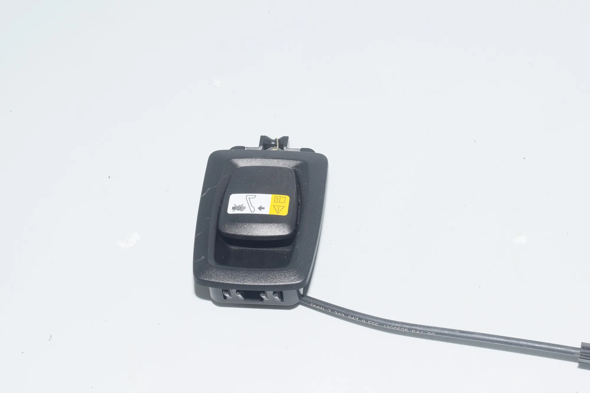 Other Interior Parts – OEM 7343247 · BMW X5 (F15, F85) BMW X5 (F15, F85) 2014 – 3