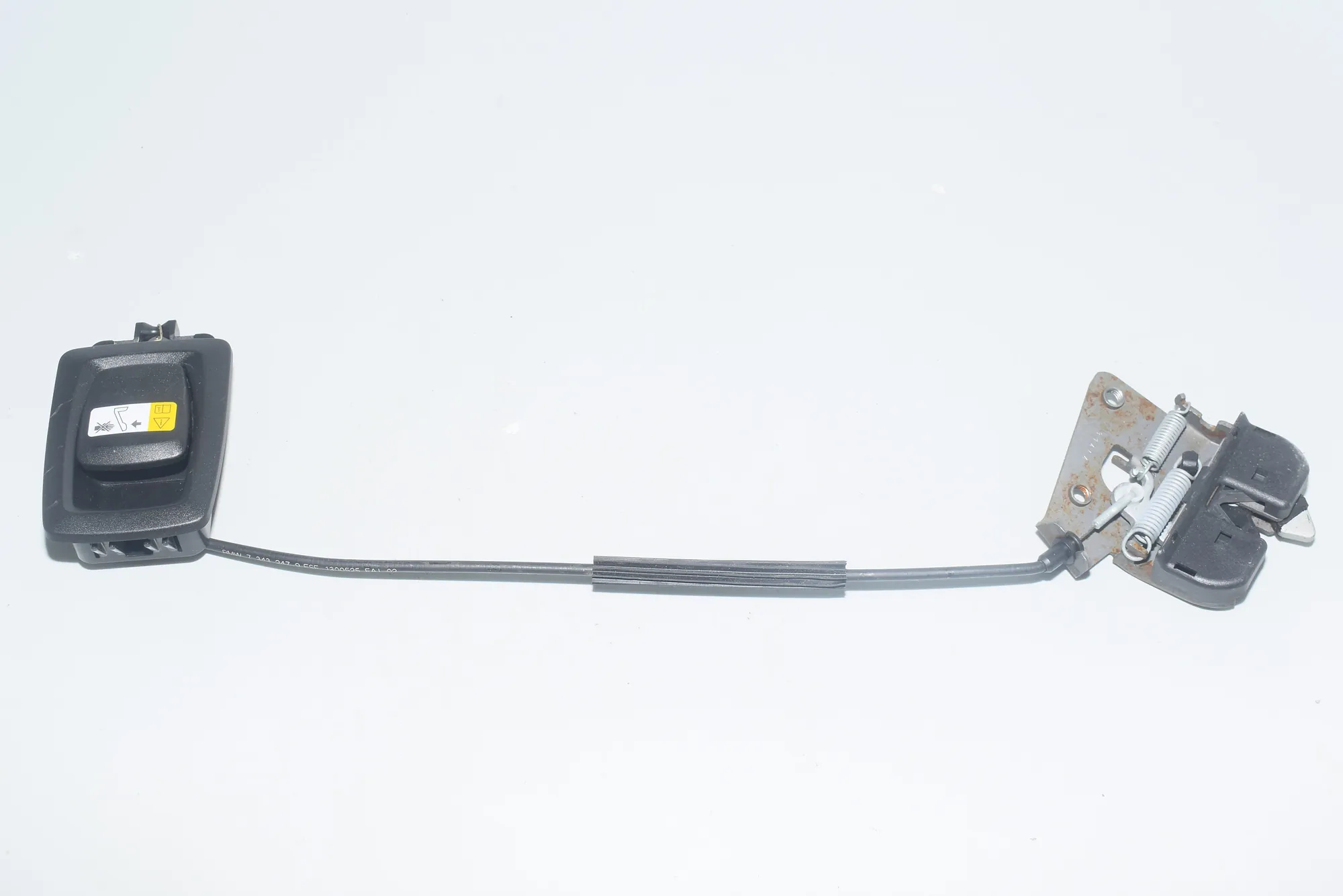 Other Interior Parts – OEM 7343247 · BMW X5 (F15, F85) BMW X5 (F15, F85) 2014