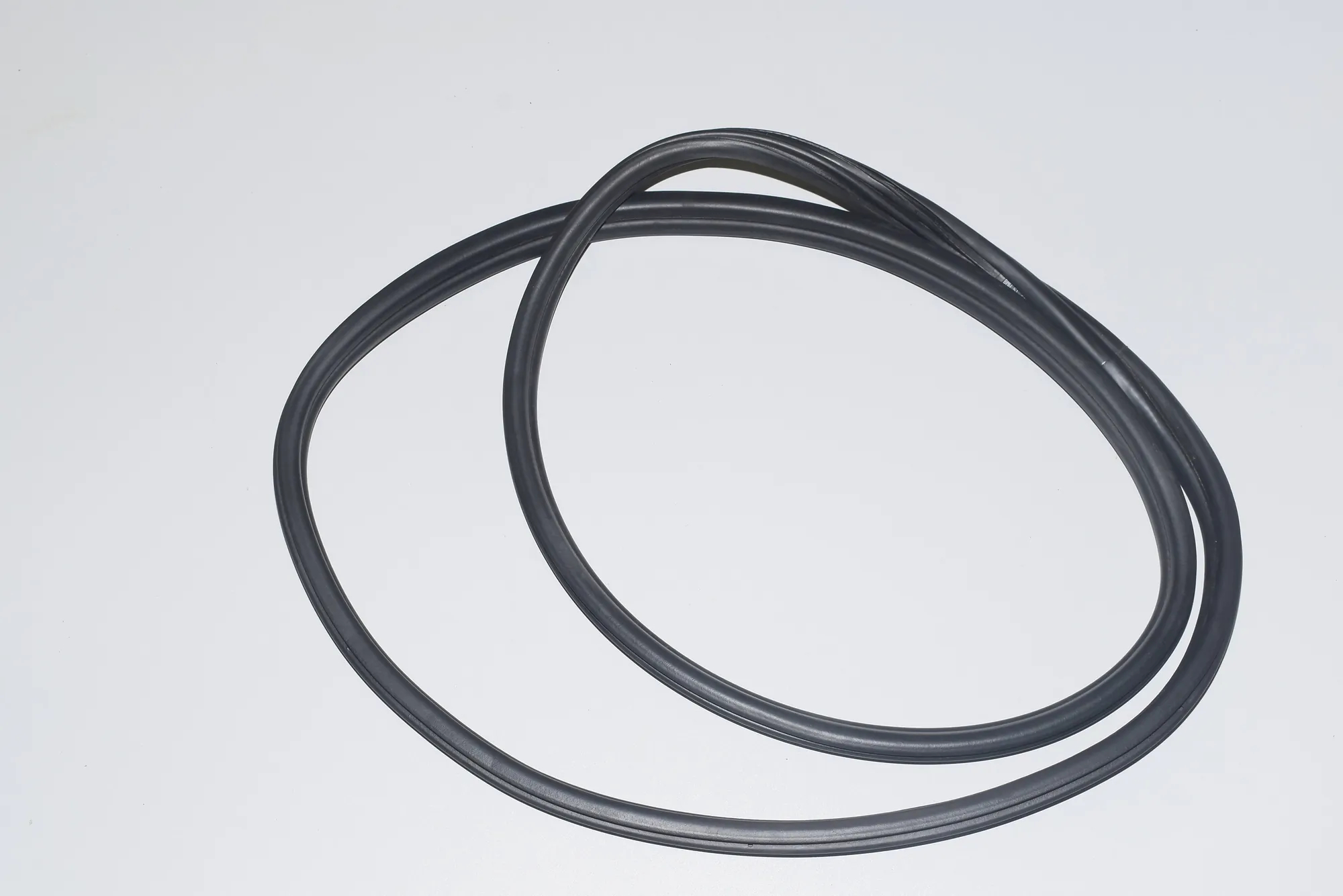 Rear Right Door Seal Rubber – OEM 7240834 · BMW 1 (F20) BMW 1 (F20) 2015