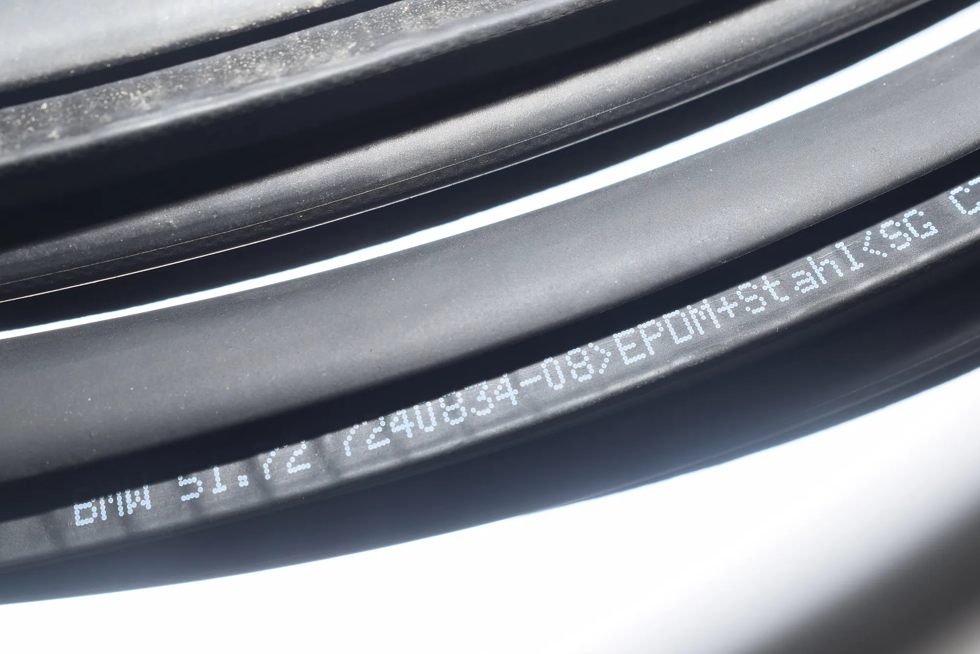 Rear Right Door Seal Rubber – OEM 7240834 · BMW 1 (F20) BMW 1 (F20) 2015 – 4