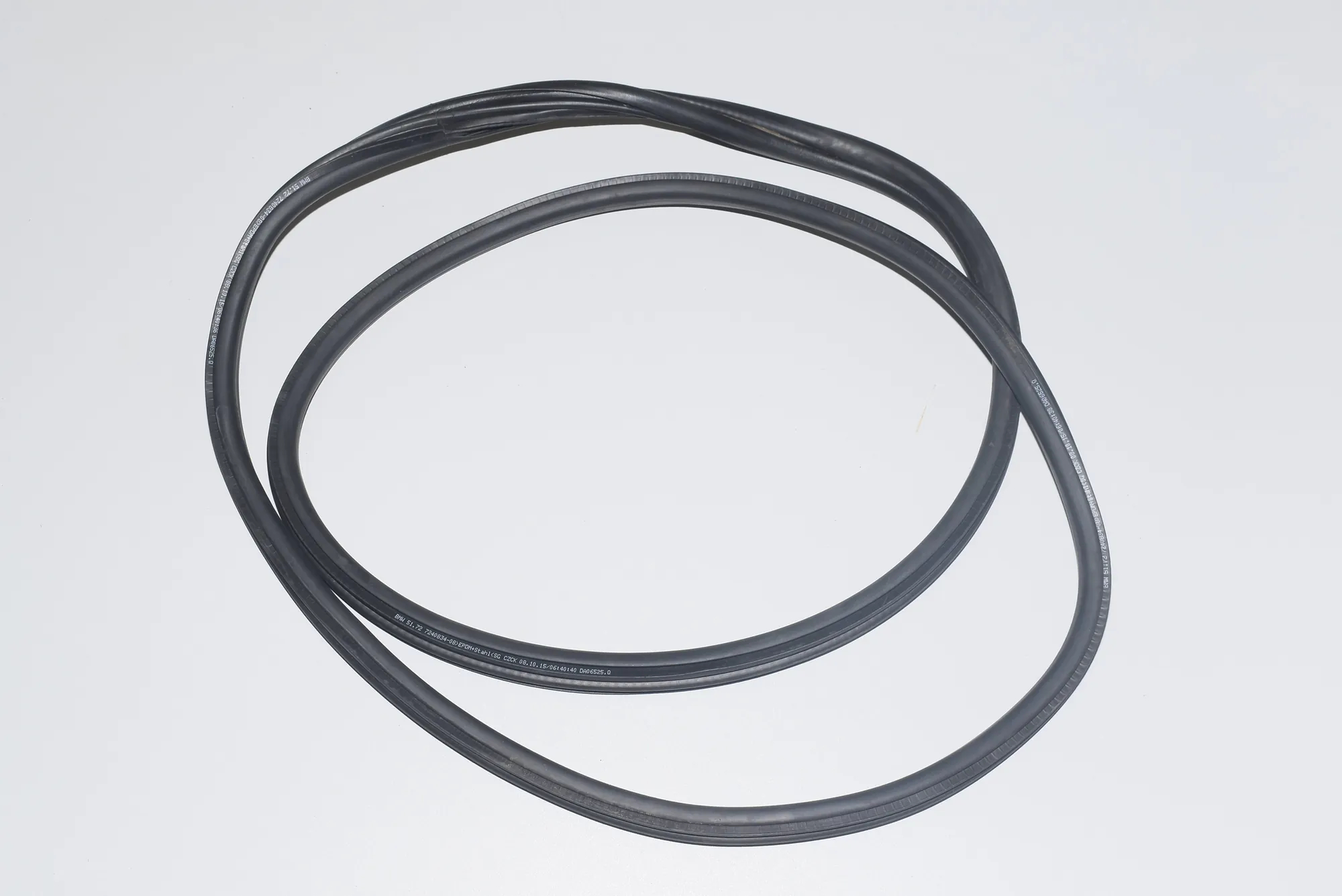 Rear Right Door Seal Rubber – OEM 7240834 · BMW 1 (F20) BMW 1 (F20) 2015 – 3