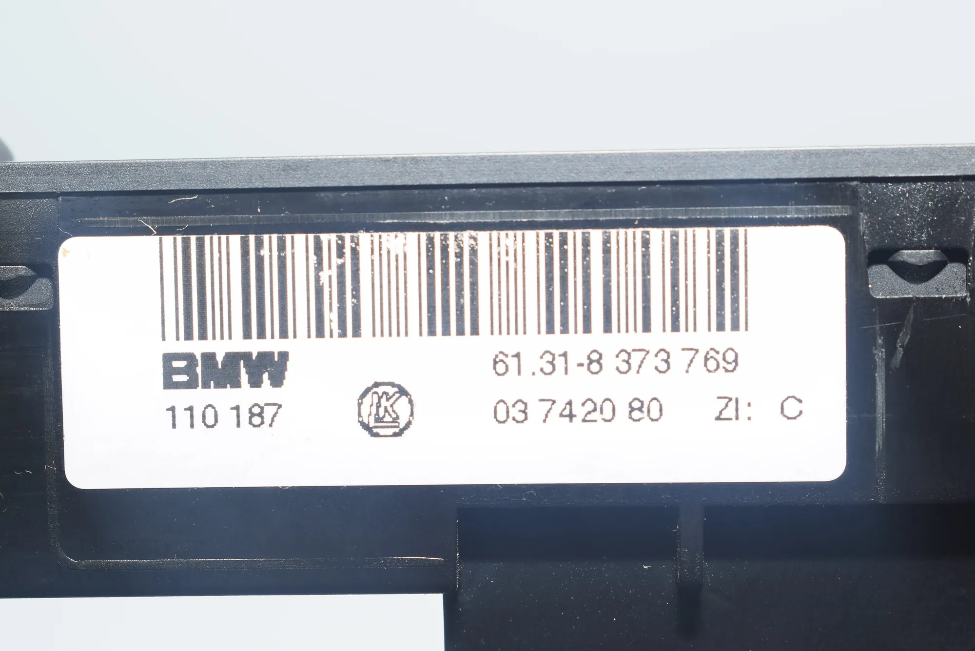 Button Switch Panel – OEM 8373769 · BMW 5 Touring (E39) 525 d 2001 – 5