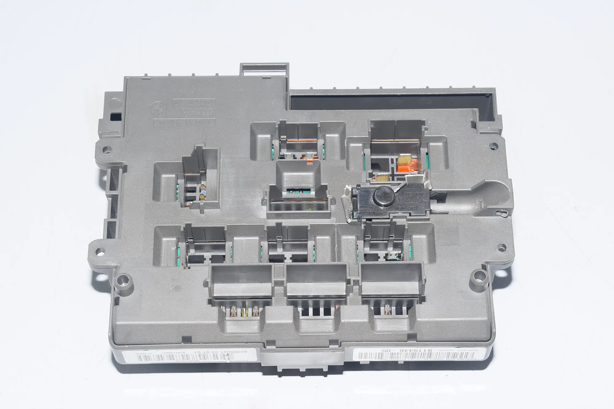 Fuse Box – OEM 9119446 · BMW 1 Coupe (E82) 123 d 2011 – 2