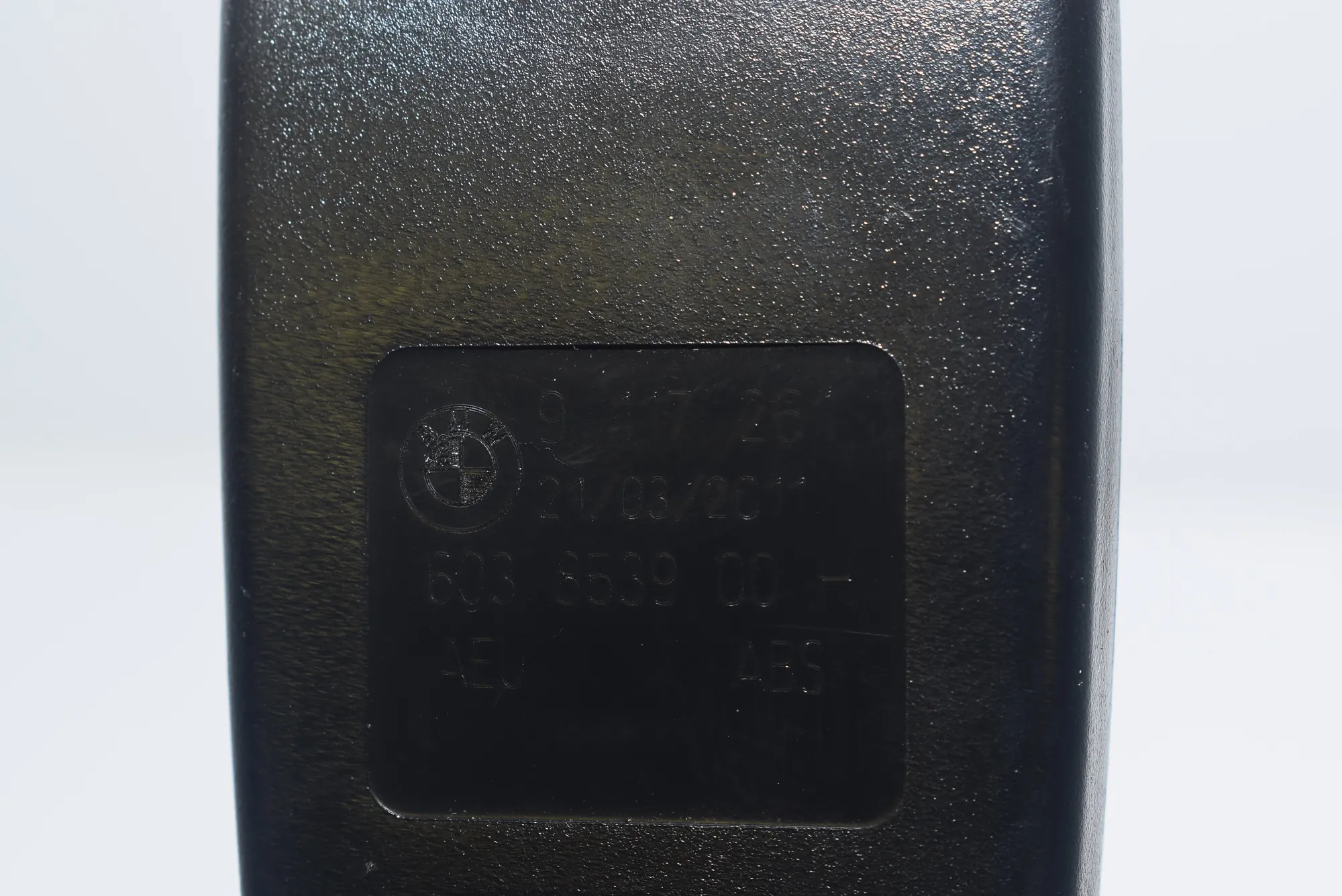 Rear Left Seat Buckle – OEM 9117261 · BMW 1 Coupe (E82) 123 d 2011 – 5