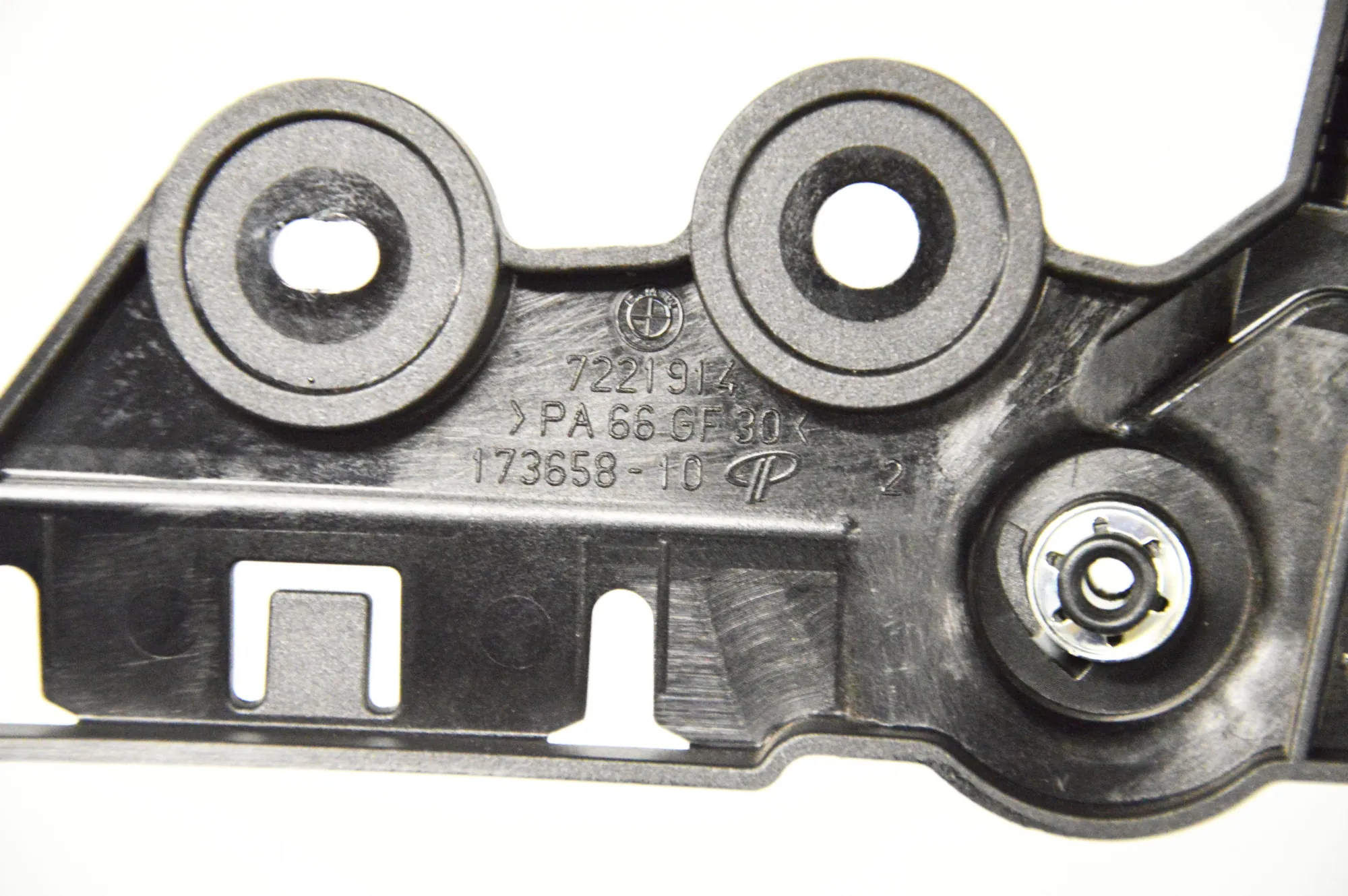 Bonnet Lock Cable – OEM 7221914 · BMW 3 (F30, F80) 320 d 2012 – 4