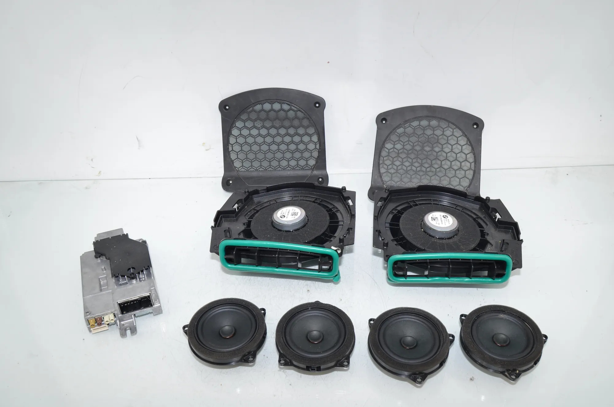 Sound Audio System Set – OEM 5B4DB55 · BMW 3 Touring (G21) (2019 - -) 320 d 2024