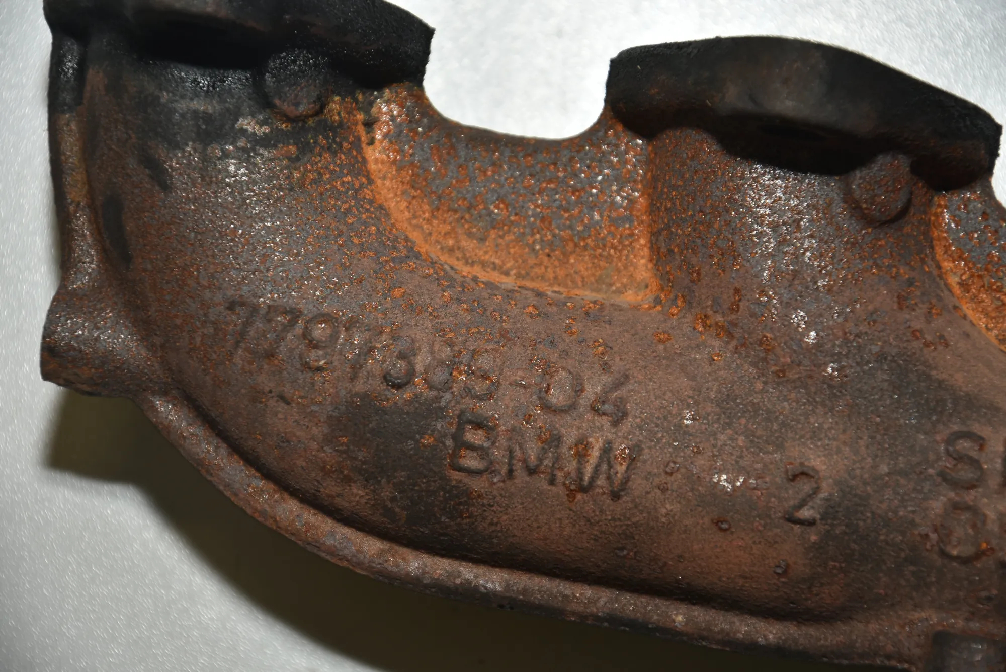 Exhaust Manifold – OEM 7797389 · BMW 1 (E87) 118 d 2008 – 3