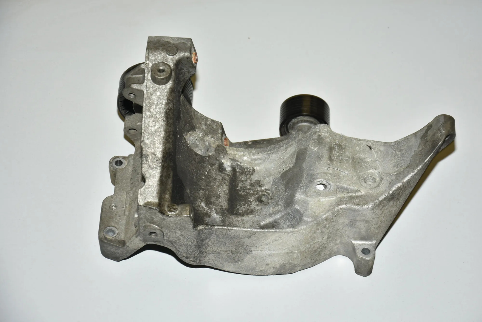 Left Side Engine Bracket – OEM 7802639 · BMW 1 1 (E87) (2003 - 2013) 118 d (2007 - 2011, 2.0 L, 105 kW) 2008 – 2