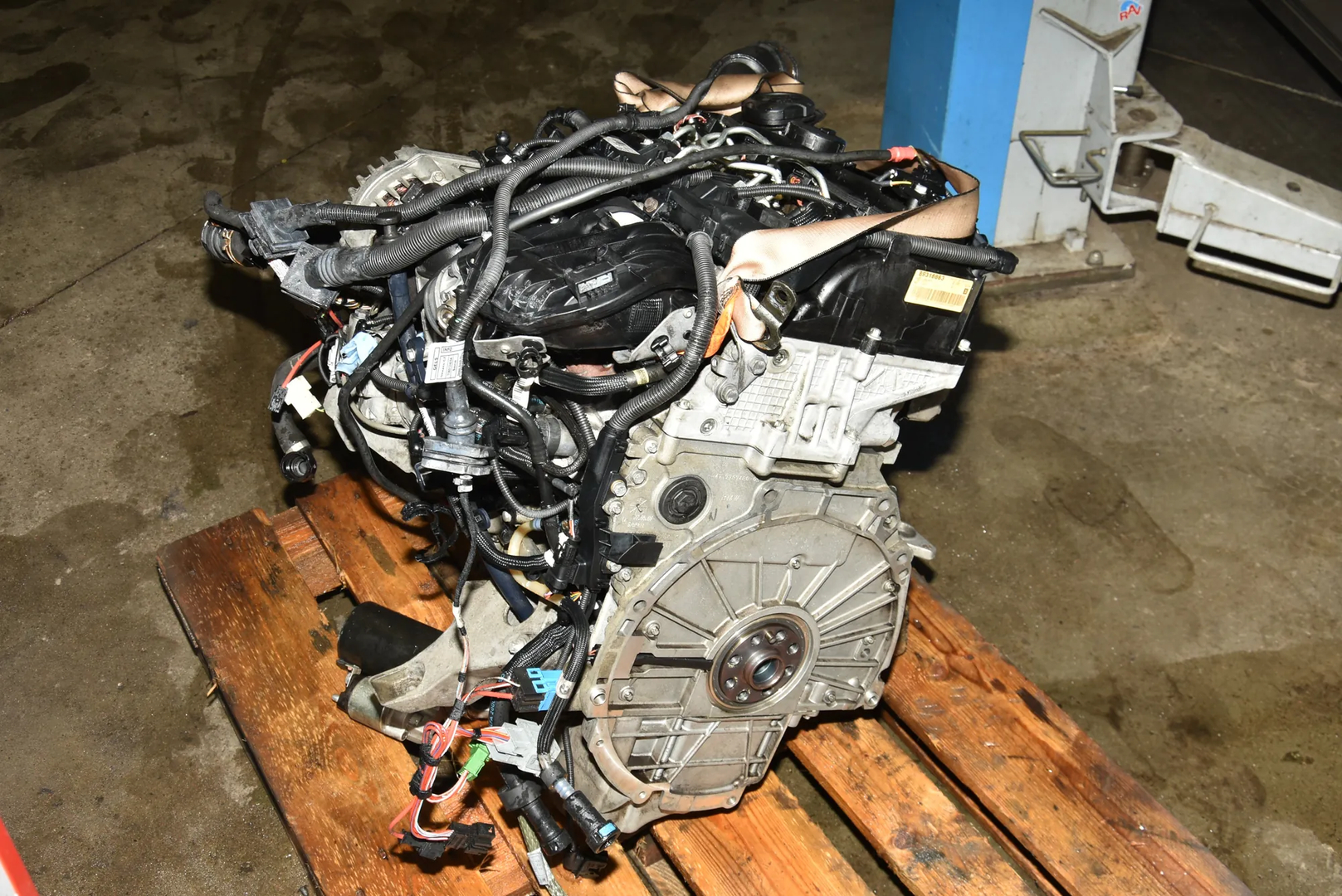 Left Side Engine Bracket – OEM 7802639 · BMW 1 1 (E87) (2003 - 2013) 118 d (2007 - 2011, 2.0 L, 105 kW) 2008 – 7