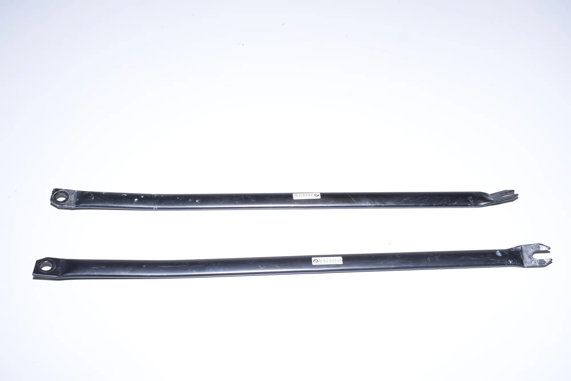 Other Engine Compartment Parts – OEM 6764403 · BMW 1 (E87) 118 d 2008 – 3