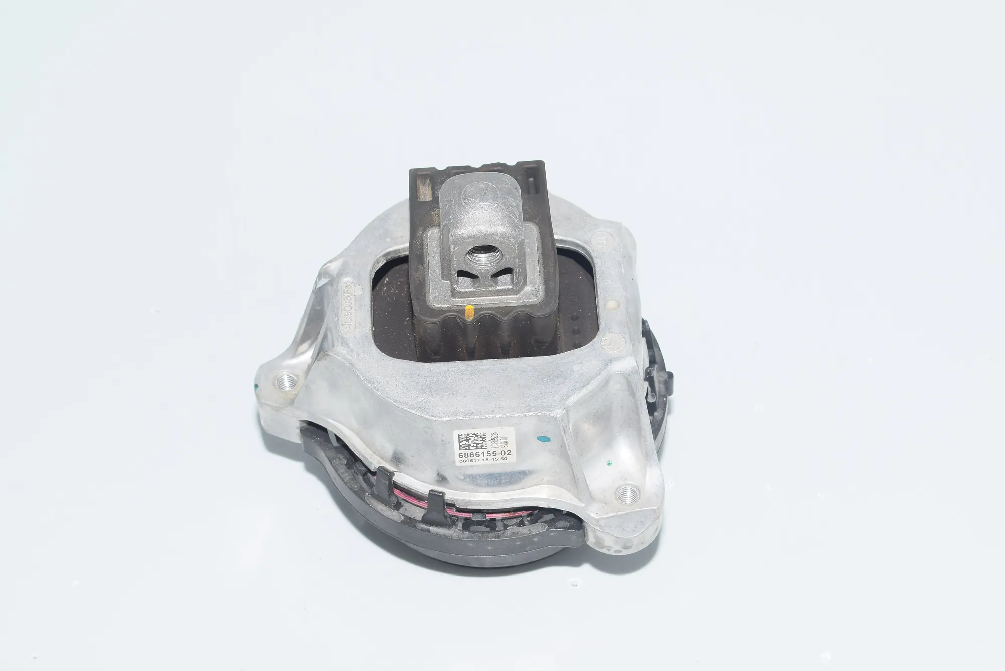 Left Side Engine Mount – OEM 6866155 · BMW 7 (G11, G12) BMW 7 (G11, G12) M 760 Li xDrive 2016 – 2