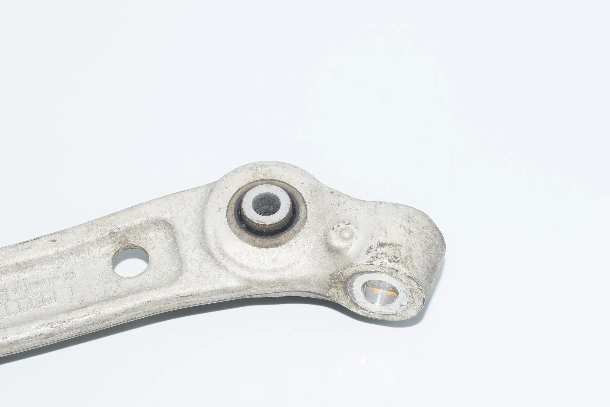 Front Left Straight Control Arm – OEM 6871543 · BMW 7 (G11, G12) BMW 7 (G11, G12) M 760 Li xDrive 2016 – 2