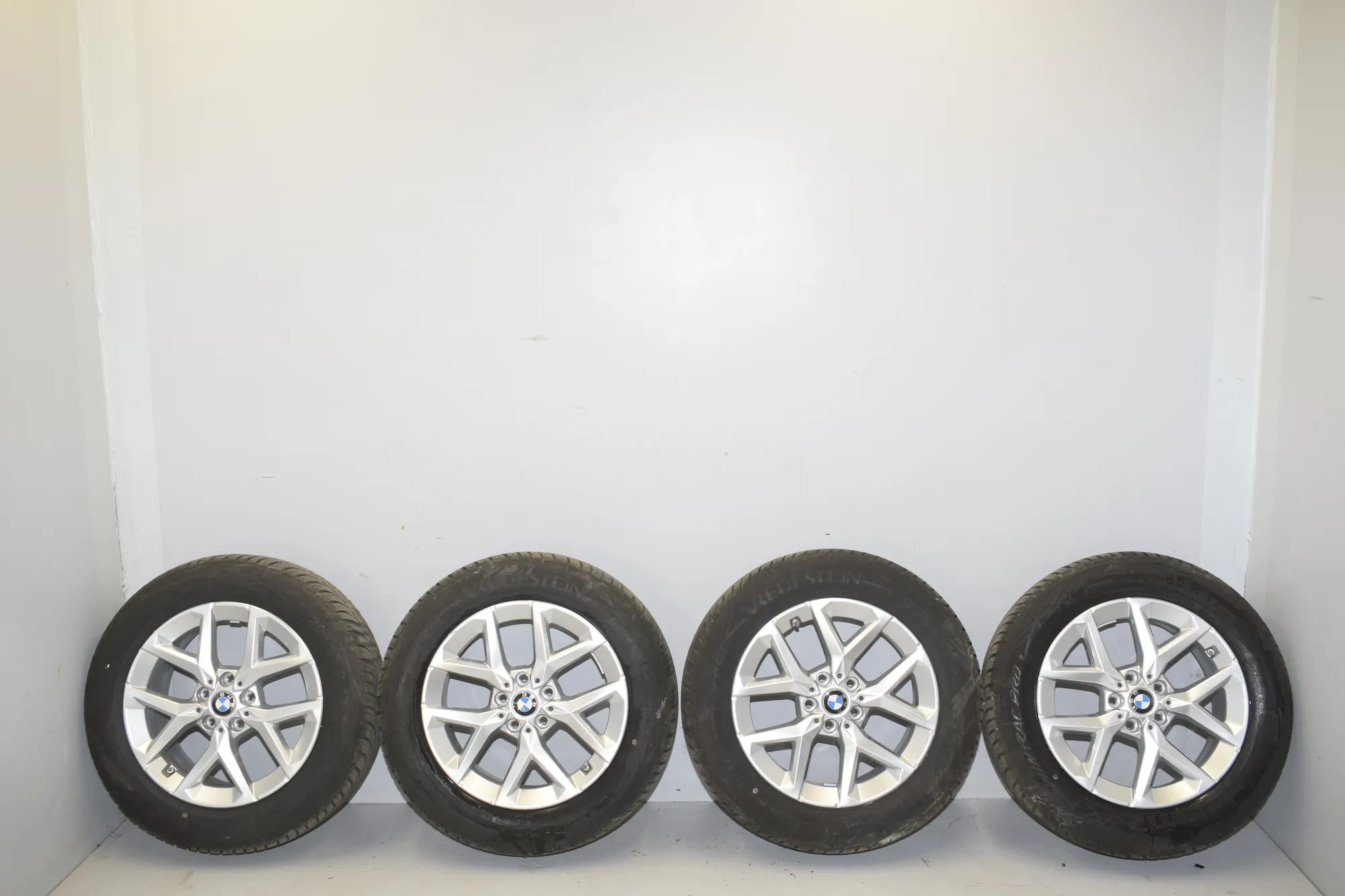 Alloy Wheel Set – OEM 6898299 · BMW iX1 (U11 BEV) BMW iX1 (U11 BEV) xDrive 30 2023