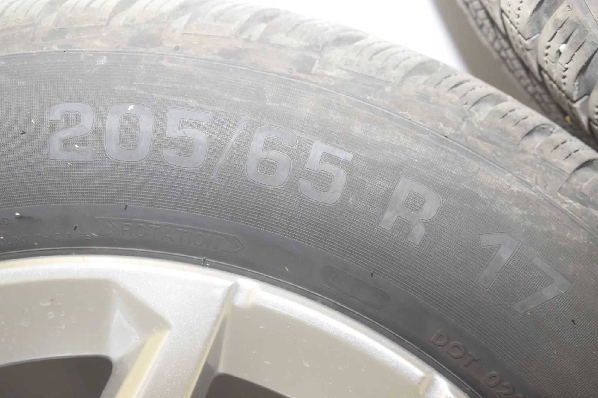 Alloy Wheel Set – OEM 6898299 · BMW iX1 (U11 BEV) BMW iX1 (U11 BEV) xDrive 30 2023 – 6