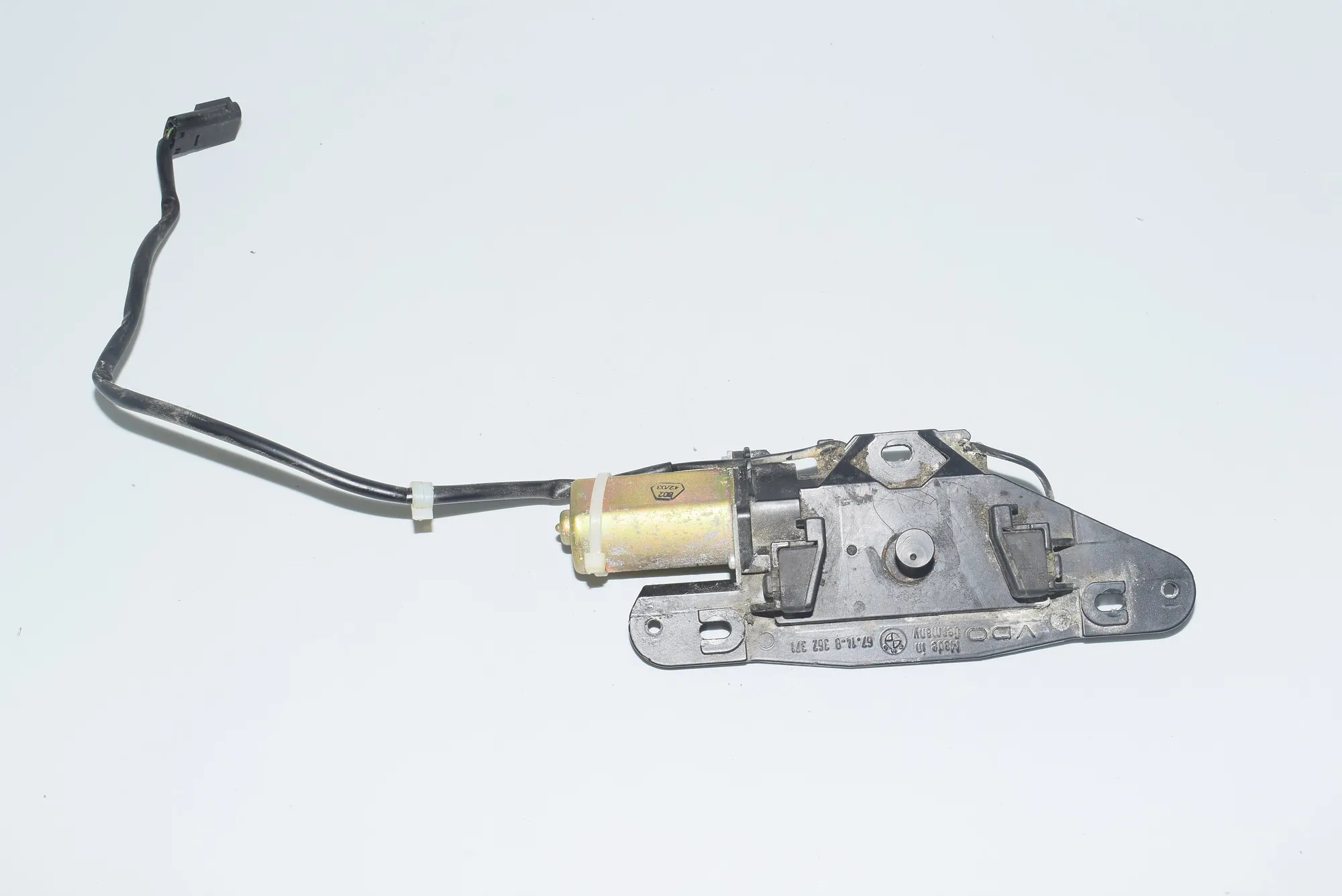 Tailgate Boot Lock – OEM 8362371 · BMW 5 Touring (E39) 525 d 2003