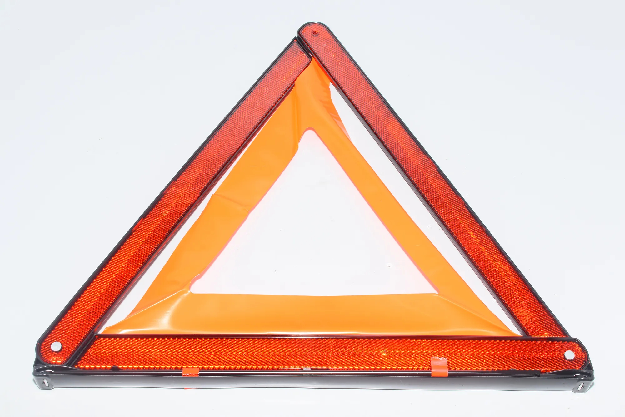 Warning Triangle – OEM 6770487 · BMW 3 Gran Turismo (F34) BMW 3 Gran Turismo (F34) 2013 – 2