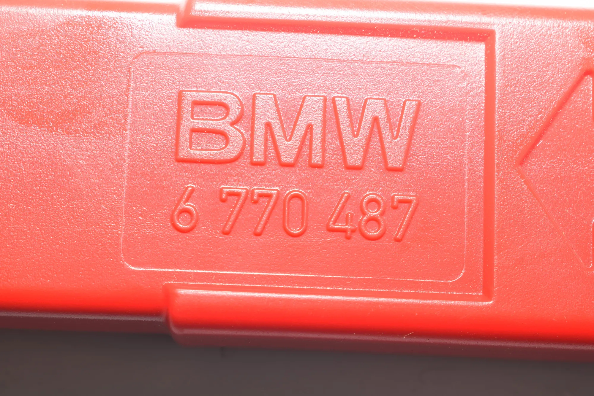 Warning Triangle – OEM 6770487 · BMW 3 (F30, F80) BMW 3 (F30, F80) 2011 – 5