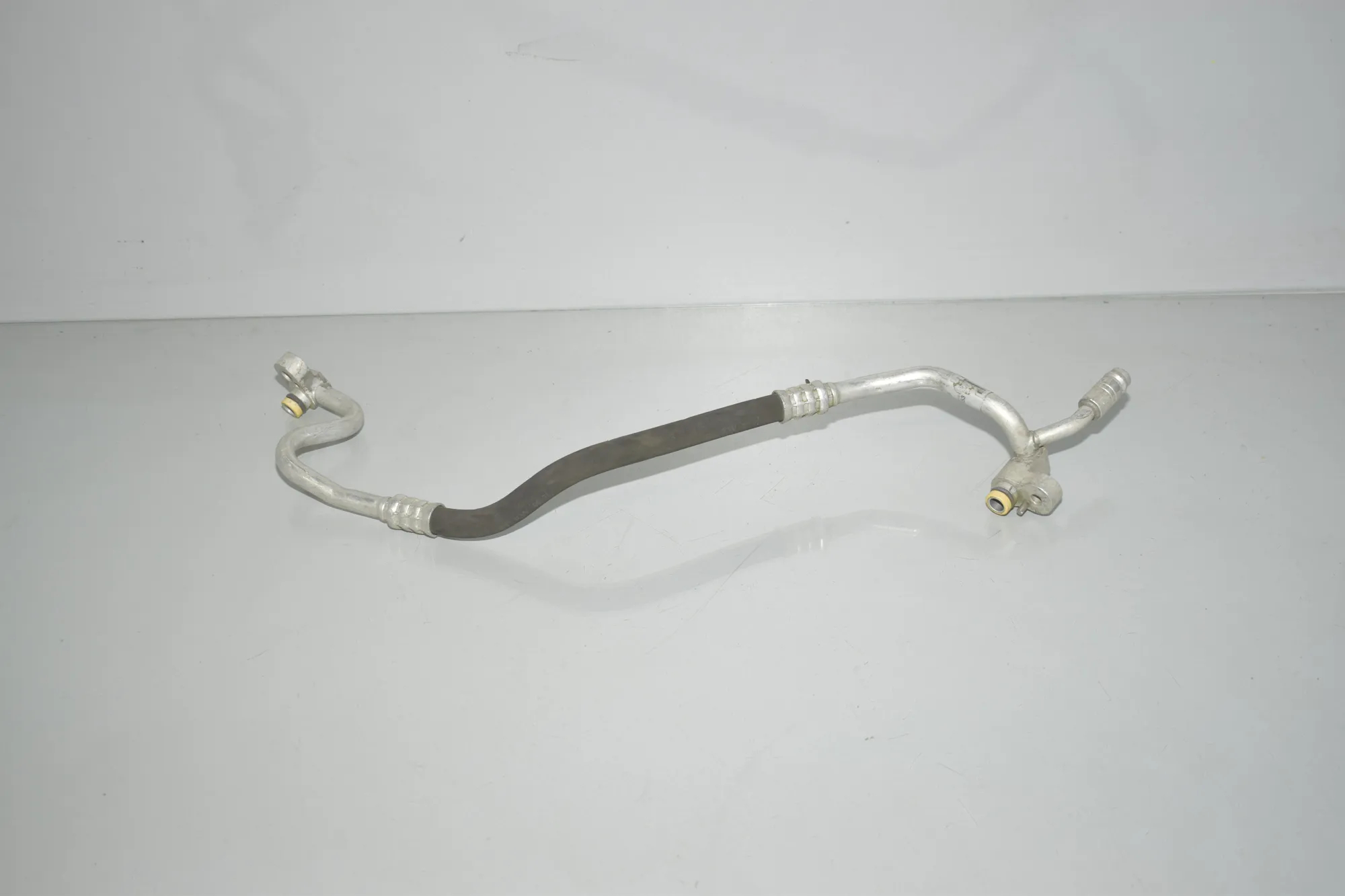 A/C Air Con Hose Pipe – OEM 9119995 · BMW 7 (F01, F02) BMW 7 (F01, F02) 2008 – 4