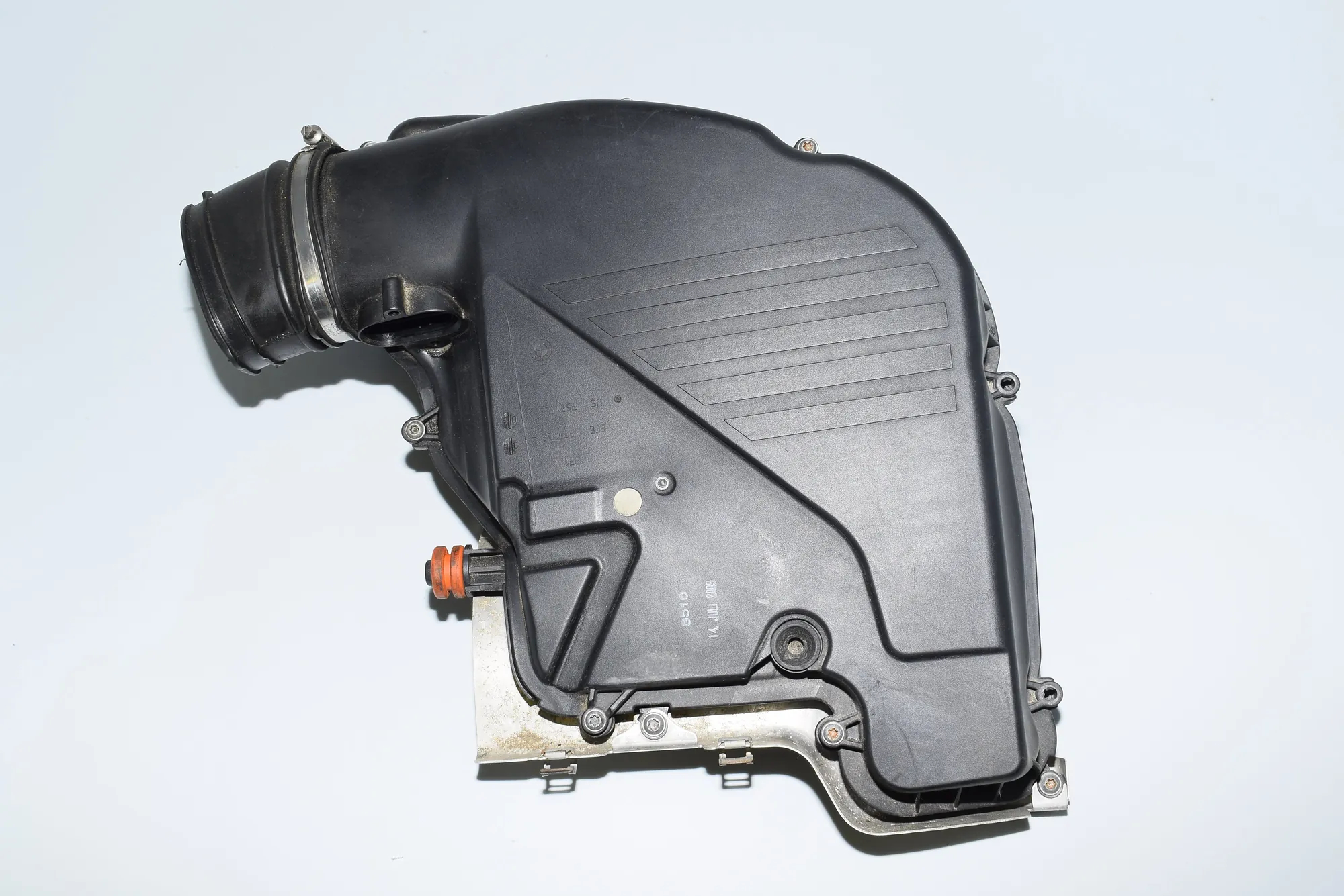 Air Filter Box – OEM 7577466 · BMW 7 (F01, F02) BMW 7 (F01, F02) 750 i 2009 – 3